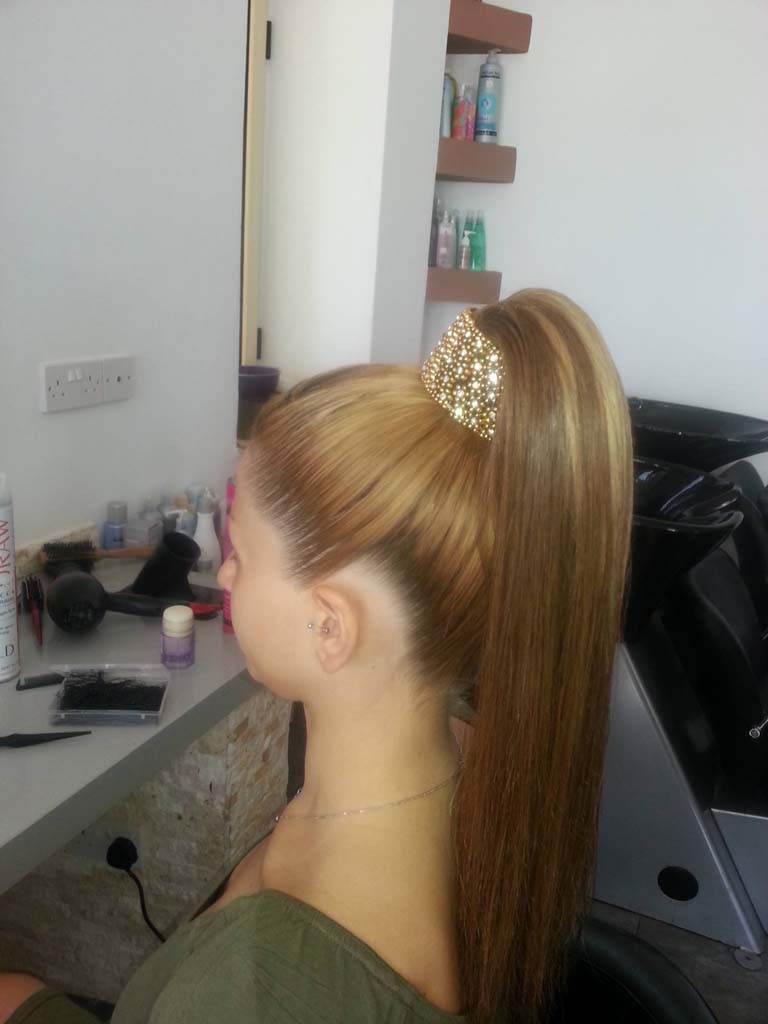 Ladies hair salon gallery image 1